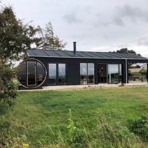 sauna tnde med panorama glas ved sommerhus