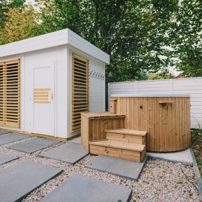 Topspa XS Udend�rs Spa p� terrasse med hvidt look