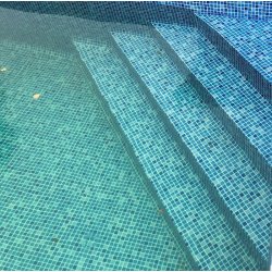 Magnelis hjrnetrappe til nedgravet pool