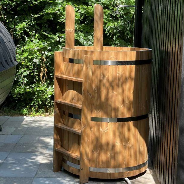 Koldtvandskar 100 cm med Trappe indvendig og udvendig