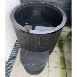 Koldtvandskar i Thermowood med indsats Black Edition Isbad