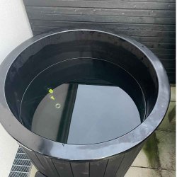 Koldtvandskar i Thermowood med indsats Black Edition Isbad