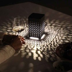 Stay natural Glow Bord lampe Sort Solar