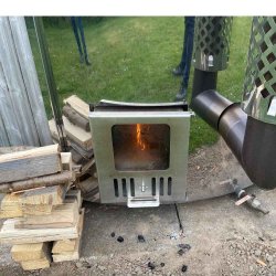 Vildmarksbad Deluxe Gr Glasfiber-Thermowood -isoleret cover og Indbygget Ovn  2 m