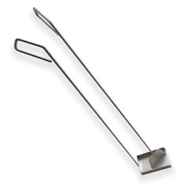 Aske skovl og skraber i stlfinish til vildmarksbad med indvendig ovn