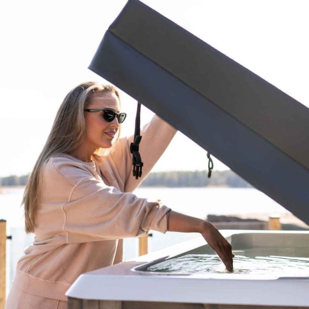 REXENER isolerende cover 191 x 191 cm - Mrkegr