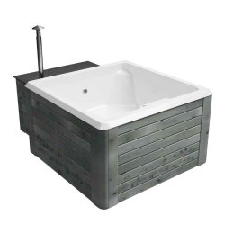 REXENER Polar - Vildmarksbad med Dieselvarmer - Arctic White Day