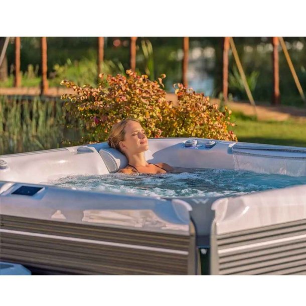 Wellis Everest Life Udespa